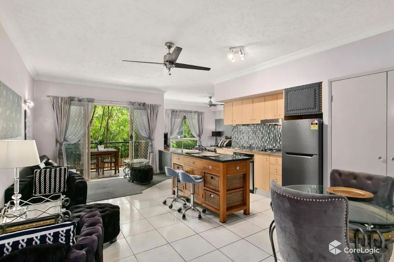 The Lakes Resort Cairns Aparthotel