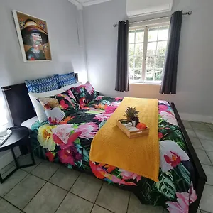 Jds Tropical Apartment Cairns